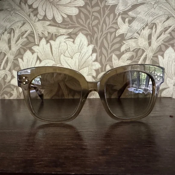 Celine 3 DOTS Sunglasses CL4002UN - Picture 8 of 12